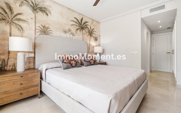 Resale - Apartment - Benahavís - Los Arqueros