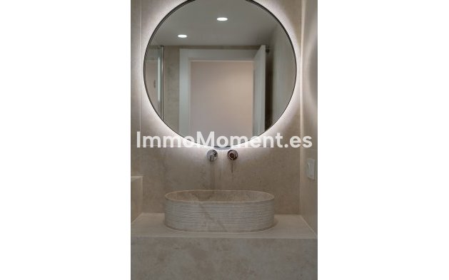 Resale - Apartment - Benahavís - Los Arqueros