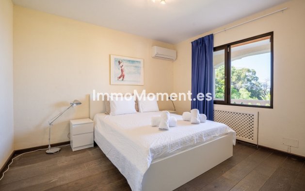 Resale - Villa - Marbella - El Rosario