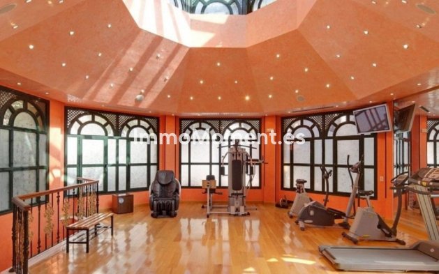 Wiederverkauf - Wohnung - Marbella - Puerto Banús