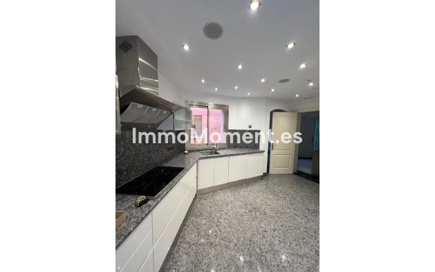 Wiederverkauf - Wohnung - Marbella - Puerto Banús