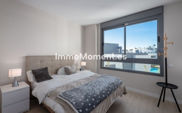 Resale - Apartment - Estepona - Selwo