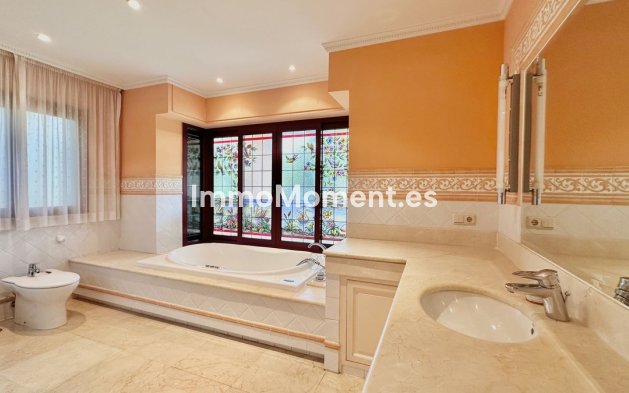 Revente - Villa - Marbella - The Golden Mile