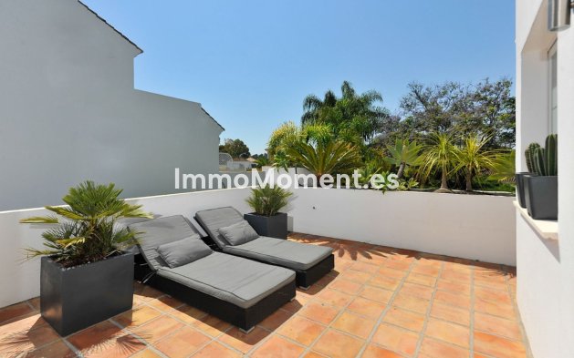 Wiederverkauf - Freistehende Villa - Marbella - Guadalmina Baja
