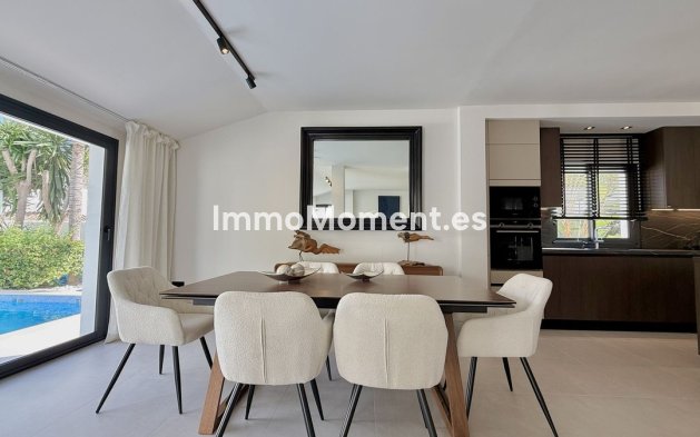 Revente - Villa - Marbella - Nueva Andalucía