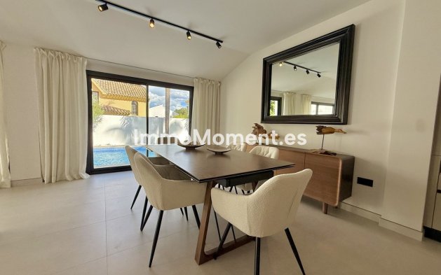 Revente - Villa - Marbella - Nueva Andalucía