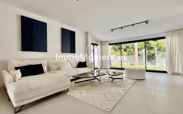 Revente - Villa - Marbella - Nueva Andalucía