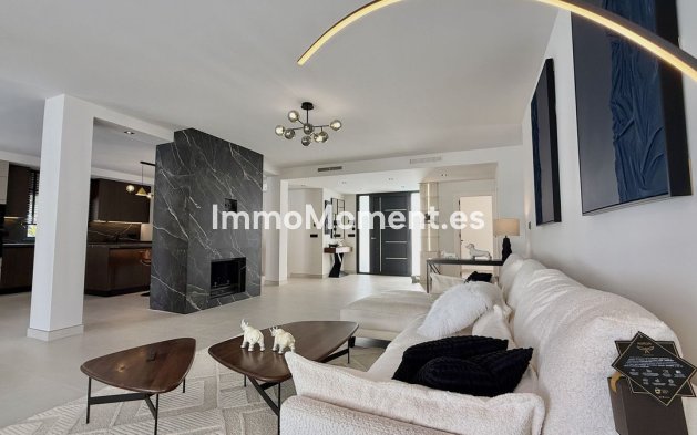 Revente - Villa - Marbella - Nueva Andalucía