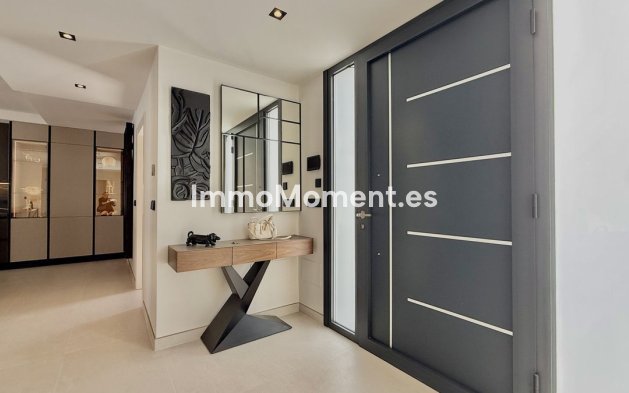 Revente - Villa - Marbella - Nueva Andalucía