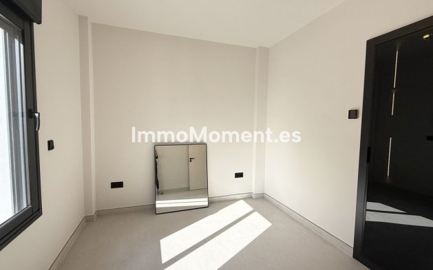 Revente - Villa - Marbella - Nueva Andalucía