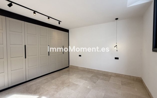 Revente - Villa - Marbella - Nueva Andalucía