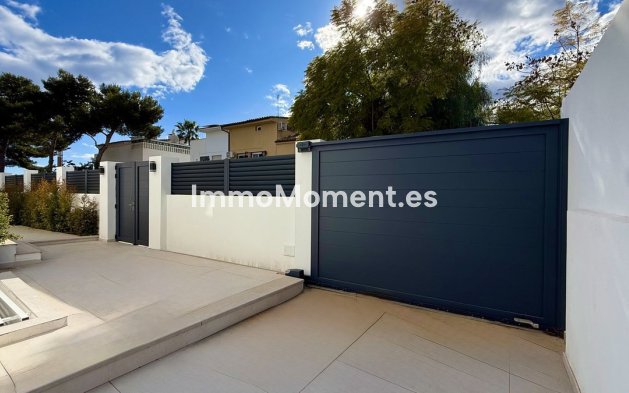 Revente - Villa - Marbella - Nueva Andalucía
