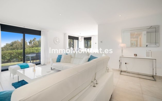 Resale - Villa - Mijas - Torrenueva