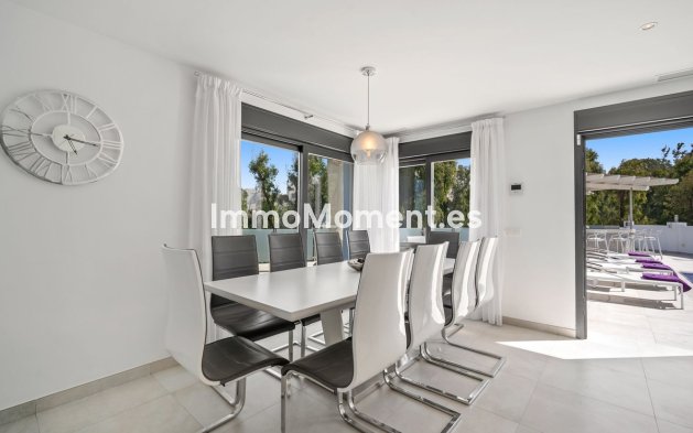 Resale - Villa - Mijas - Torrenueva
