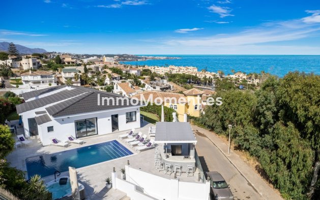 Resale - Villa - Mijas - Torrenueva