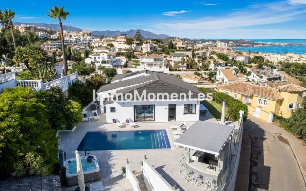 Resale - Villa - Mijas - Torrenueva