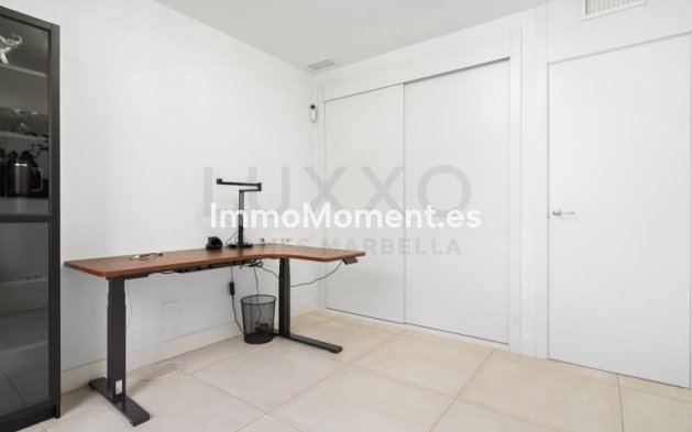 Resale - Apartment - Marbella - Marbella Centro