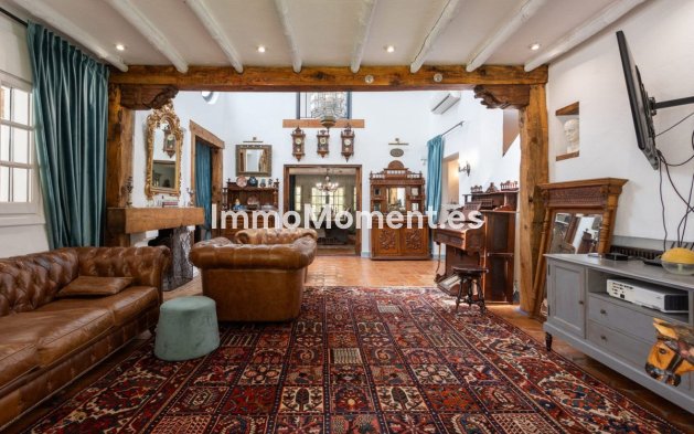 Wiederverkauf - Villa - Marbella - Guadalmina Baja