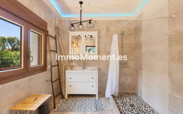 Wiederverkauf - Villa - Marbella - Guadalmina Baja