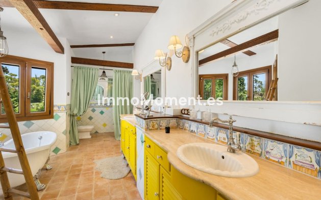 Wiederverkauf - Villa - Marbella - Guadalmina Baja