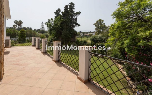 Wiederverkauf - Villa - Marbella - Guadalmina Baja