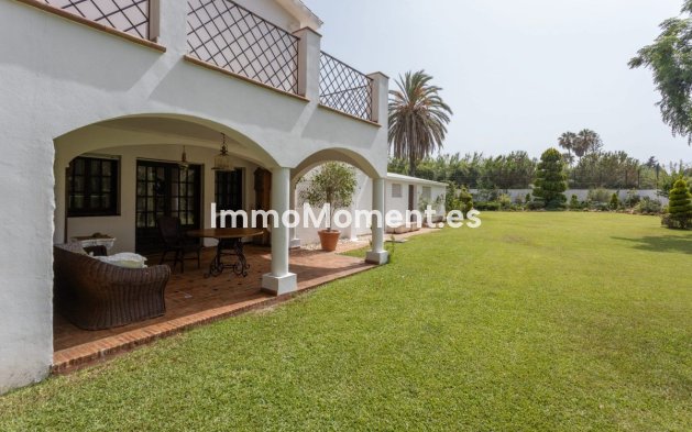 Wiederverkauf - Villa - Marbella - Guadalmina Baja