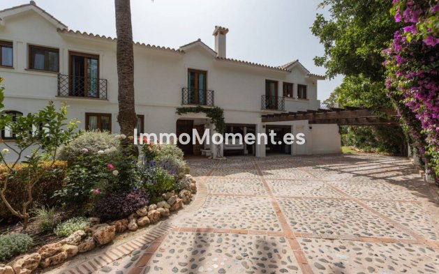 Wiederverkauf - Villa - Marbella - Guadalmina Baja