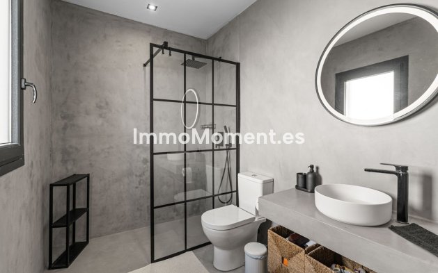 Wiederverkauf - Villa - Estepona  - Estepona Centro