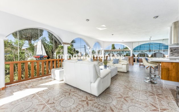 Resale - Villa - Benalmadena - Benalmadena Costa