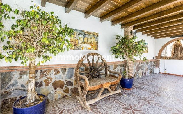 Resale - Villa - Benalmadena - Benalmadena Costa