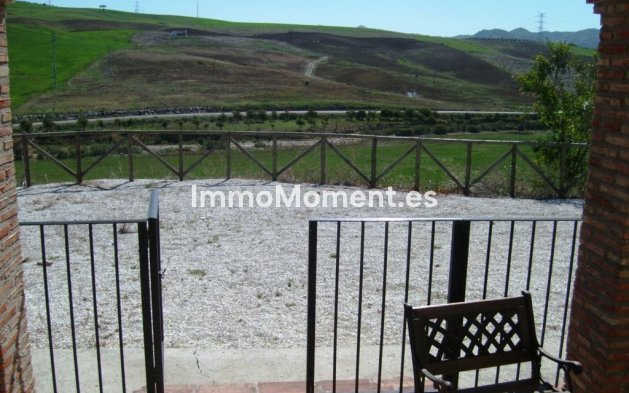 Revente - Maison de campagne - Intérieur                       - Alora