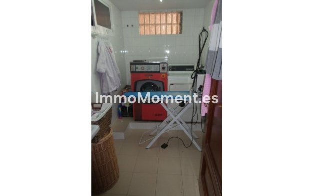 Wiederverkauf - Villa -   Inländisch - Alhaurín de la Torre