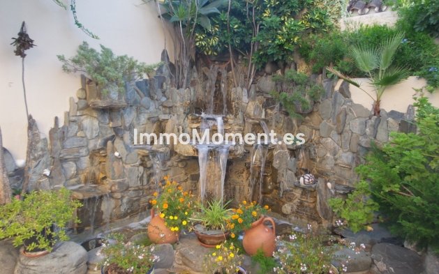 Wiederverkauf - Villa -   Inländisch - Alhaurín de la Torre