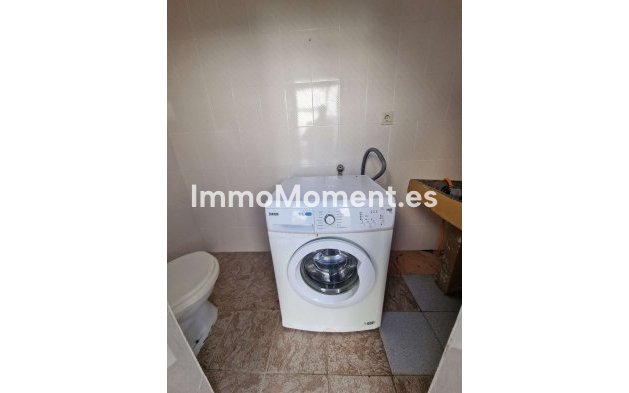 Wiederverkauf - Villa -   Inländisch - Alora