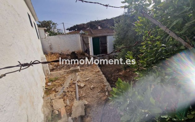 Wiederverkauf - Villa -   Inländisch - Alora