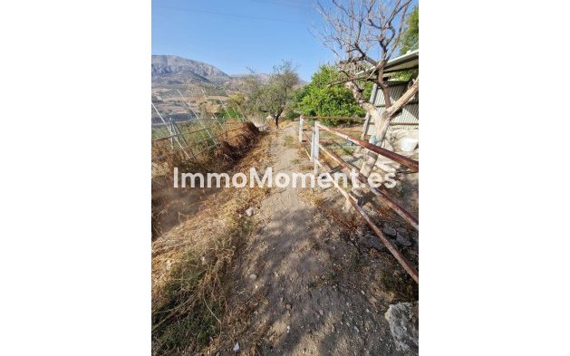 Wiederverkauf - Villa -   Inländisch - Alora