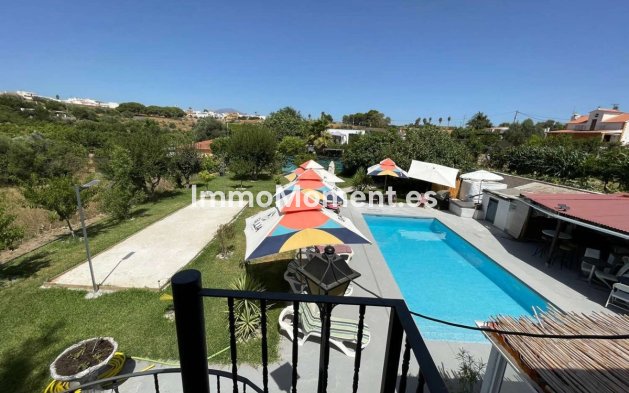 Bestaande woning - Villa - Binnenland  - Alhaurín el Grande Centro