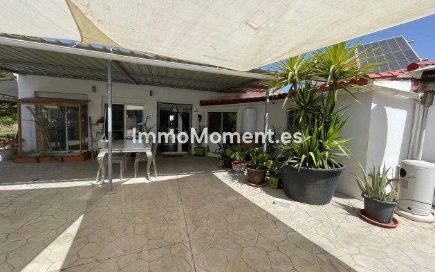 Bestaande woning - Villa - Binnenland  - Alhaurín el Grande Centro