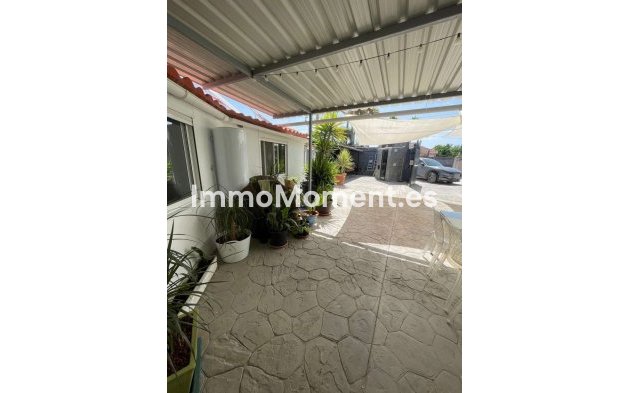 Bestaande woning - Villa - Binnenland  - Alhaurín el Grande Centro