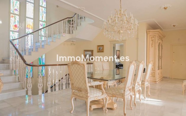 Wiederverkauf - Villa - Benalmadena - Benalmadena Centro