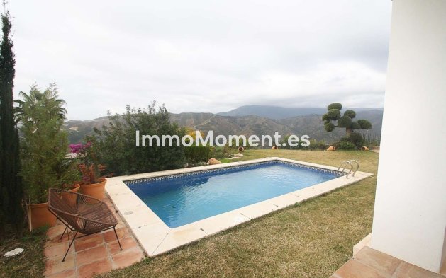 Reventa - Villa - Interior  - Istán