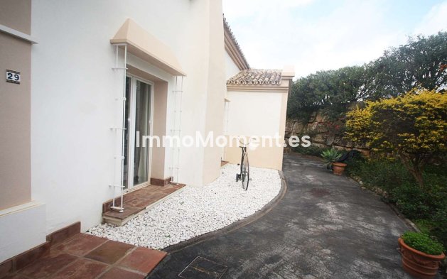 Reventa - Villa - Interior  - Istán