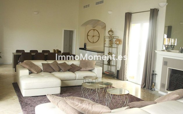 Reventa - Villa - Interior  - Istán