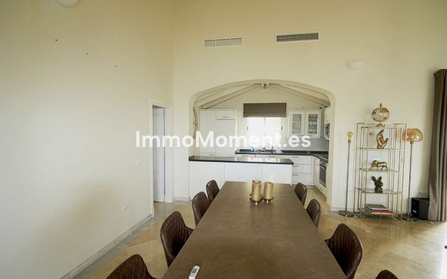 Reventa - Villa - Interior  - Istán