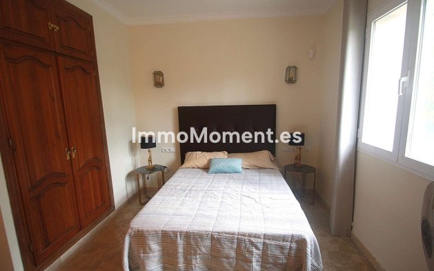 Reventa - Villa - Interior  - Istán