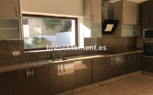 Wiederverkauf - Villa - Benalmadena - Benalmadena Centro