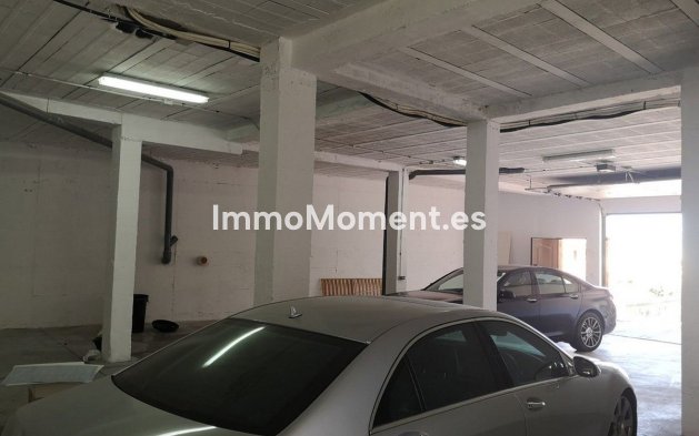 Wiederverkauf - Villa - Benalmadena - Benalmadena Centro