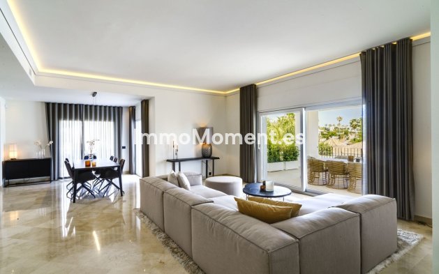 Wiederverkauf - Villa - Marbella - Nueva Andalucía