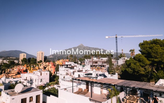Wiederverkauf - Wohnung - Marbella - Nueva Andalucía