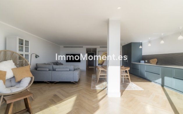 Wiederverkauf - Wohnung - Marbella - Nueva Andalucía